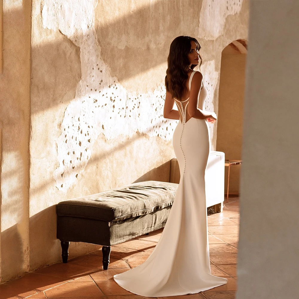 Mermaid Wedding Dress Deep V Neck Sleeveless Open Back Covered Button Elegant Slim Fit Floor Length Crepe Bridal Gowns for Bride