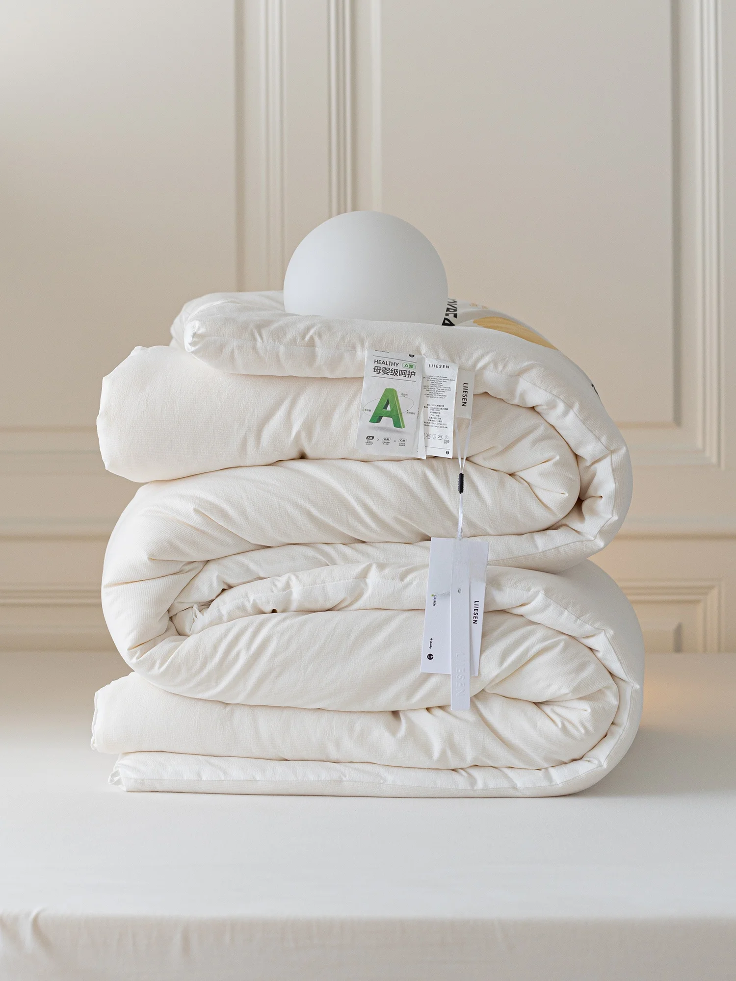 

A-Class Thiened Soybean Fiber Quilt Comfortable Breathable All-Season Universal Warmth Spring Autumn Winter Summer Quilt