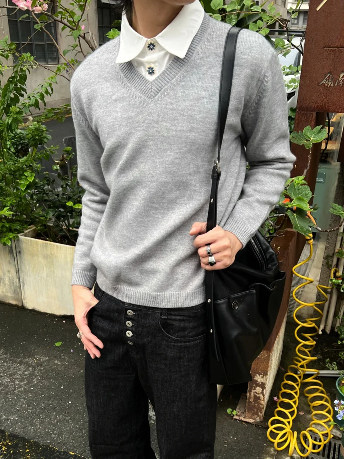 

High nce Sensation V-Ne Knitted Sweater Couple Sle Boting irt Casual Loose Fit Long Sve Thermal Wear