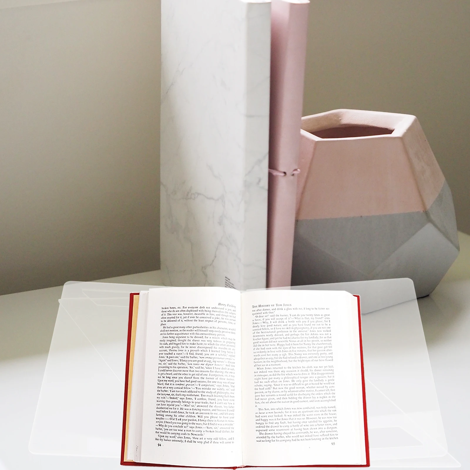 

Acrylic Recipe Book Stand Sturdy Transparent Kitchen Display Book Holder Counter Organizer Recipe Stand