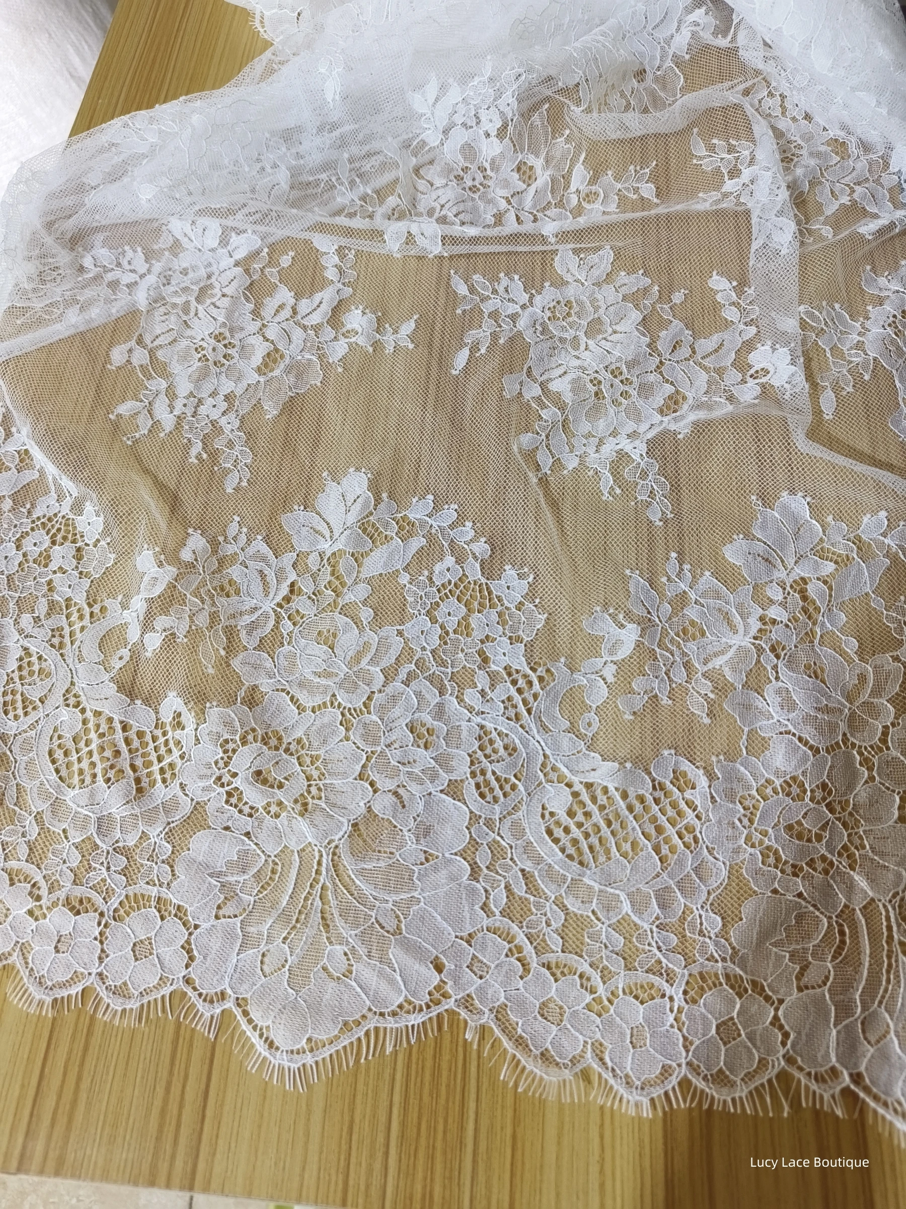 Florals Allover Flower Lace Fabric Off White Eyelash Chantilly French Lace 1.5M Wide 3Meters Long per Piece 2023 Latest