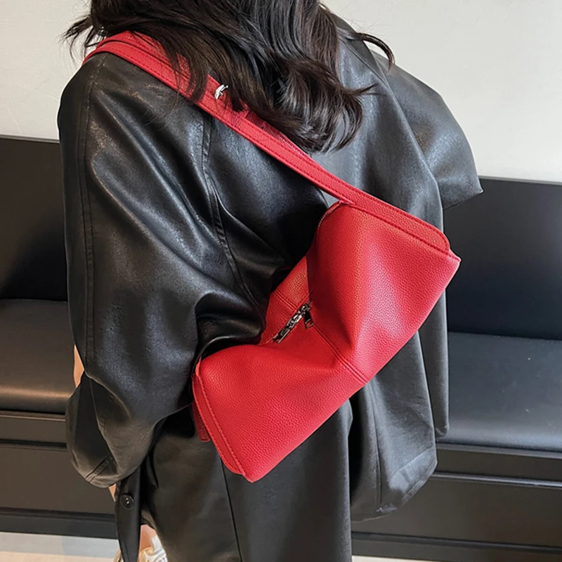 

Versatile Commuter Red Underarm Bag for Women Autumn New Design Sense Bridal Handbags French Elegant PU One Shoulder Bags ﻿