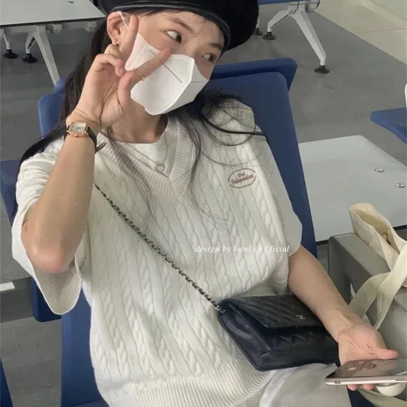 

Новый свитер, жилет, свободная универсальная трикотажная верхняя одежда в стиле ретро для колледжа, жилет с V-образным вырезом, Женский Топ