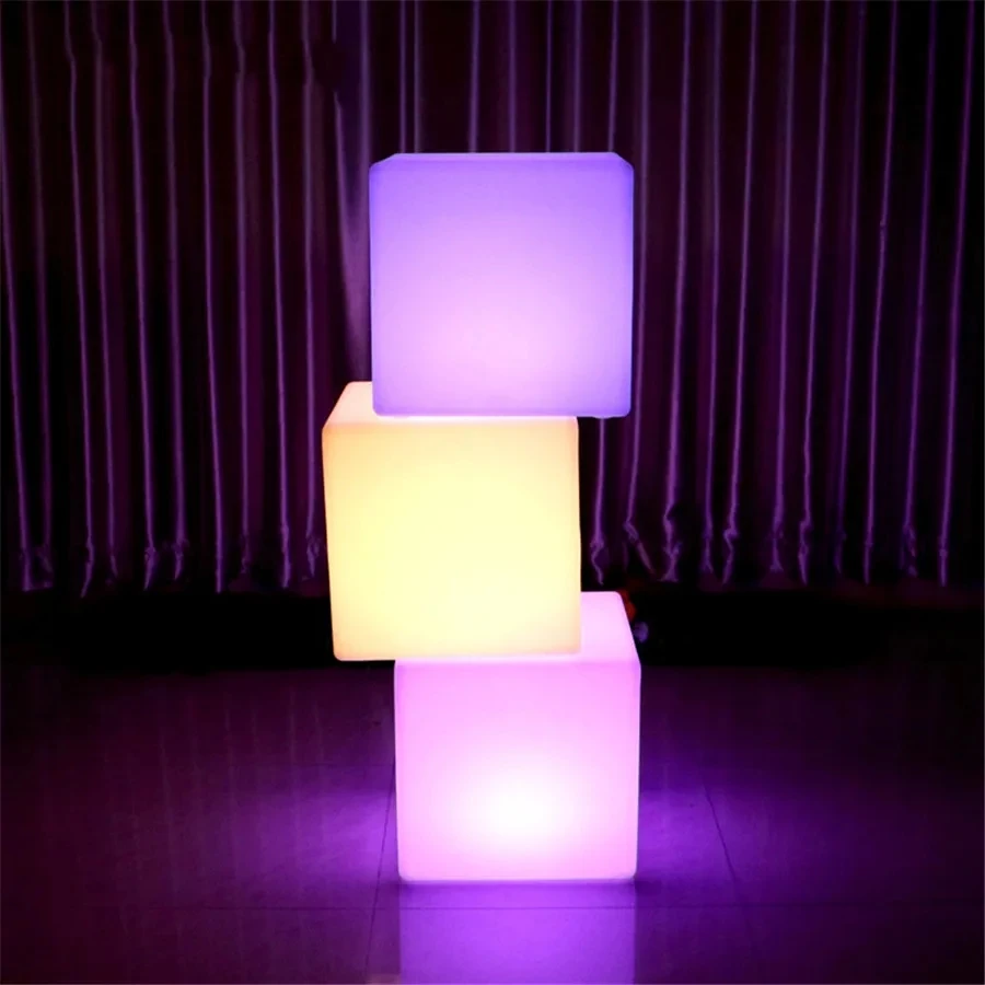 Outdoor LED Illuminated Furniture Cube Chair Bar Light Party Wedding Decoration Glowing Cube Stool Chair Light AAA Battery