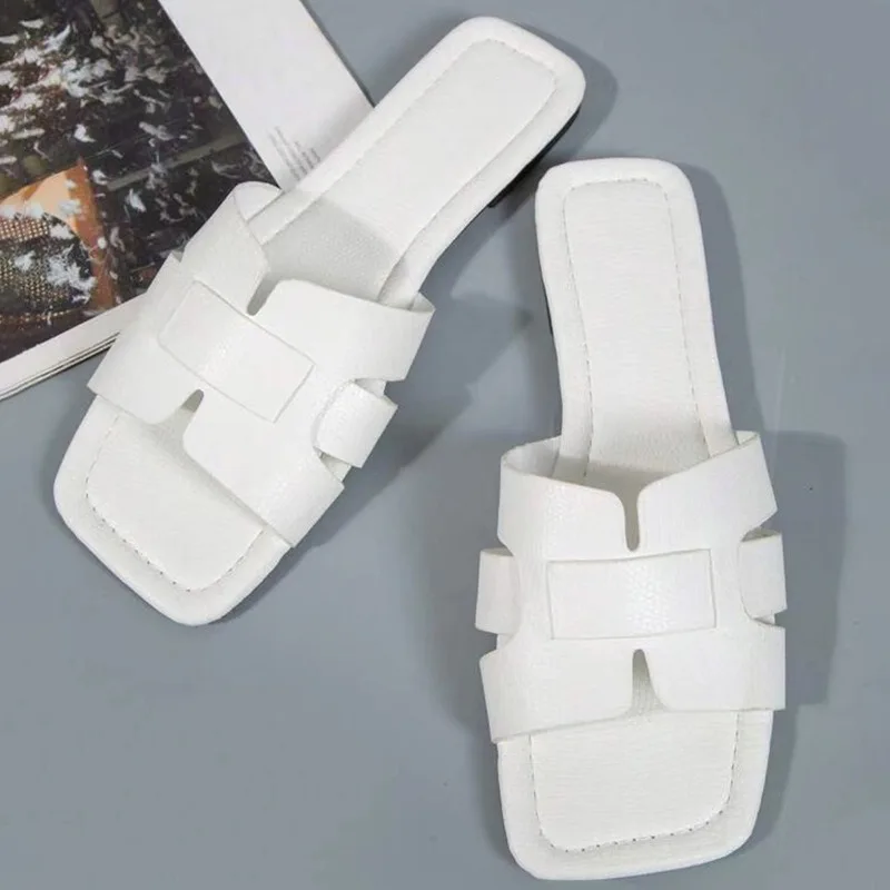 

Summer New Roman Leisure Flat Slippers 2025 Square Head One Word Open Toe Outdoor Beach Women's Slippers Big Size Women Slippers