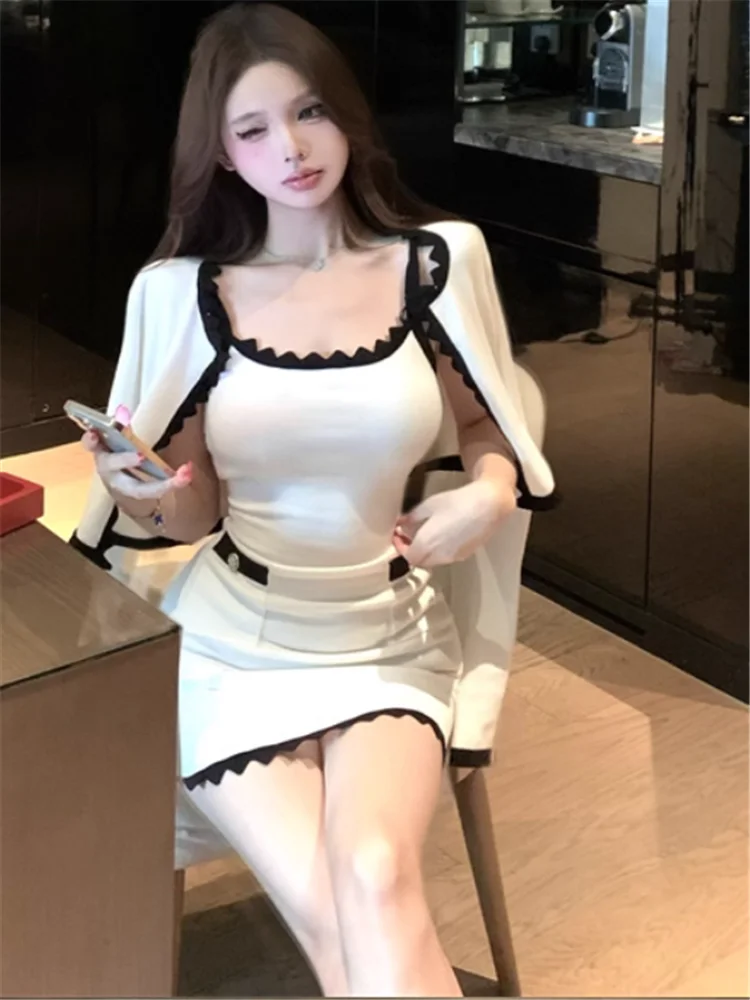 Elegant Lady Two Pieces Knitted Suits Color Contrast Stunning Women 2 Pieces Sets Pencil Mini Straps Dress&Long Sleeve Cardigan