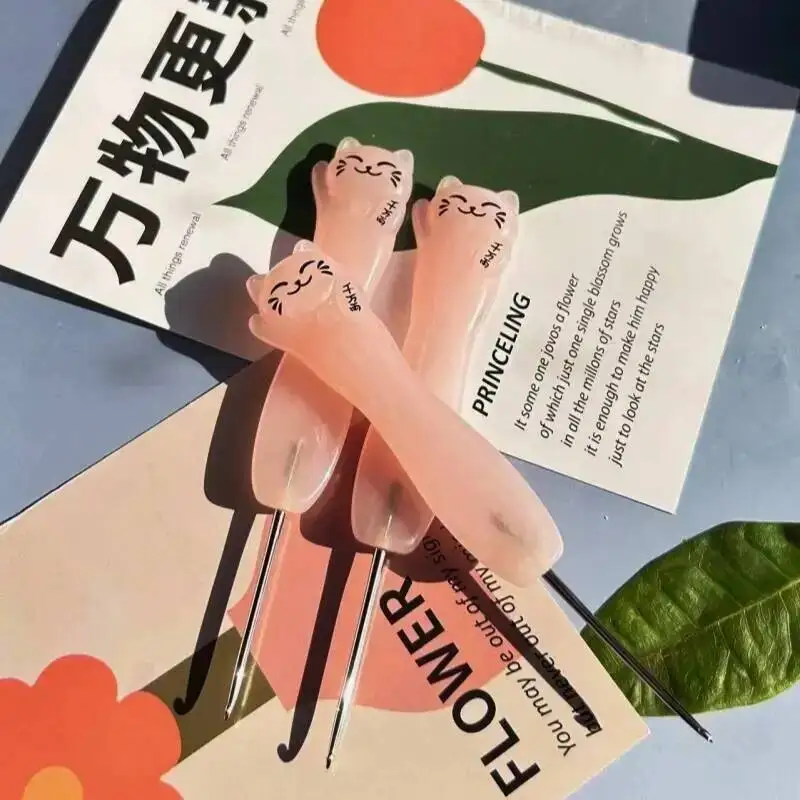 Crochet Hooks Resin Cute Cat Handle Aluminium Crochet Knitting Sweater Needles Craft Home DIY Knitting Needles Sewing Tools