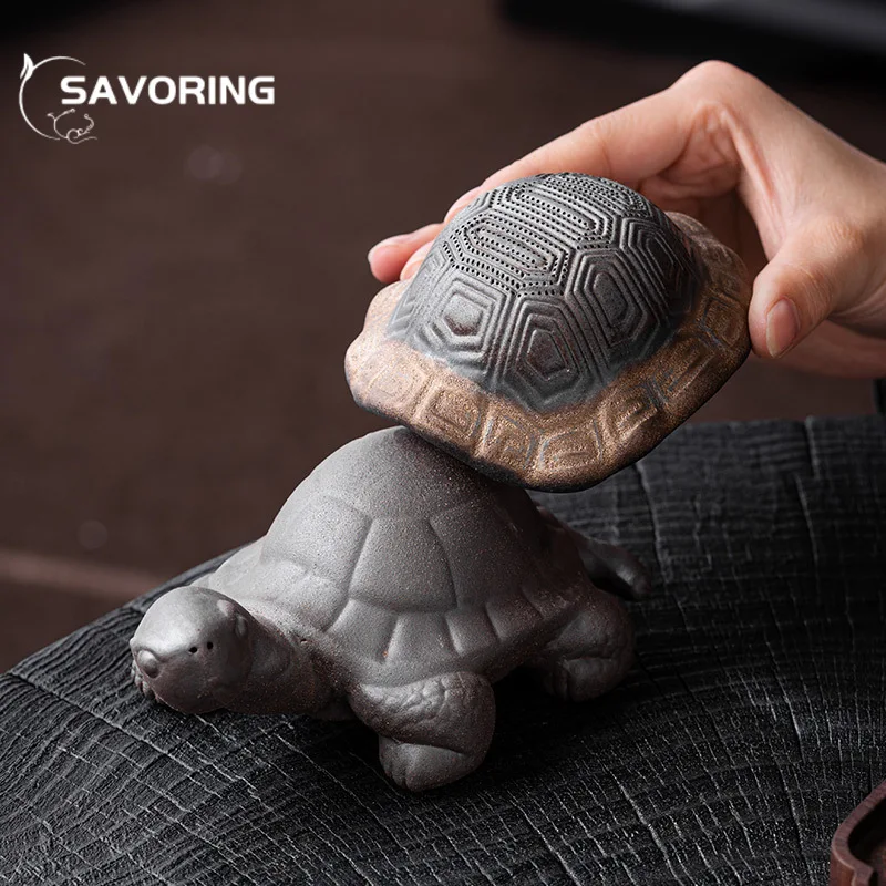 Retro Coarse Pottery Tea Pet Handmade Gilded Turtle Tea Leak Creative Water Separator Soaking Filter High-end Teaware Decoration