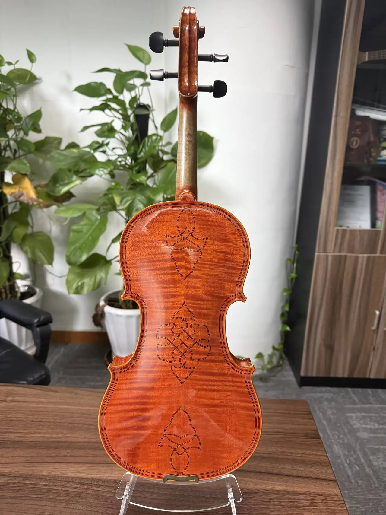Tongling advanced handmade violin professional violin 4/4 spruce, carved violin with bow and case