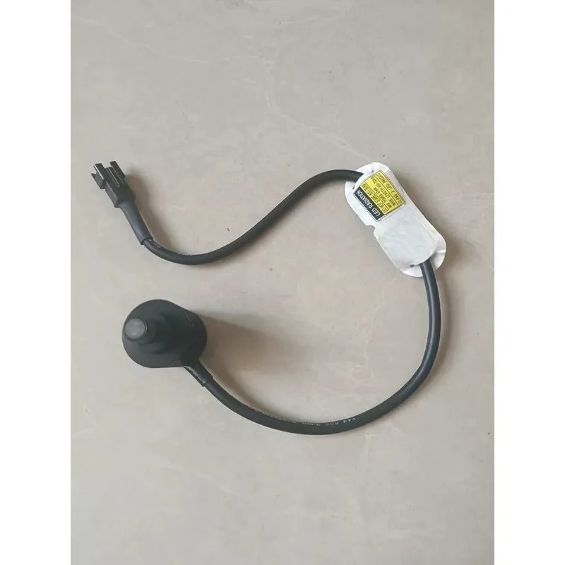 Used:  imported camera lens light source, HLV-24SW second-hand disassembly machine