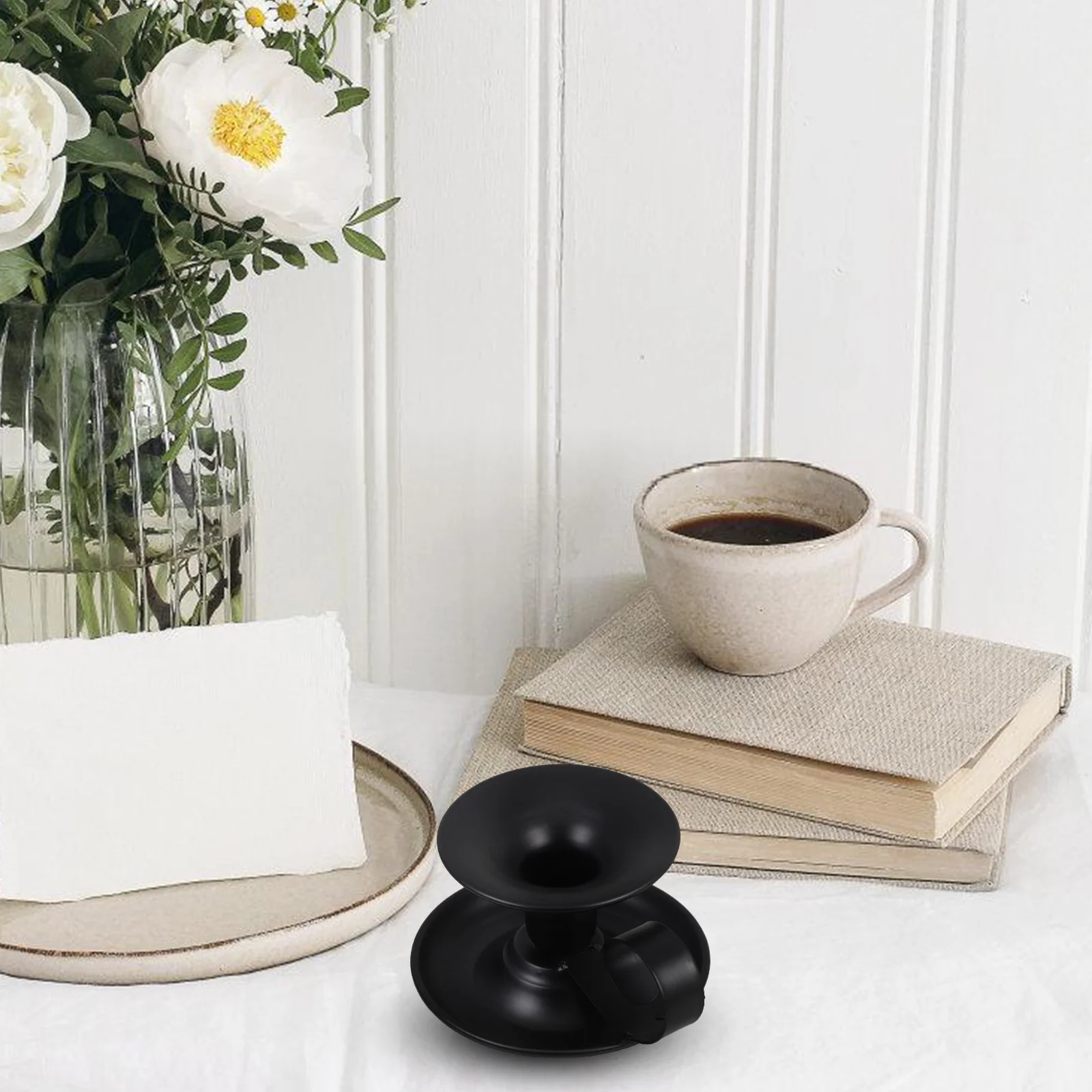 

Retro Vintage Iron Candlestick Holder Table Centerpiece Decorative Metal Stand For Home Office Hotel Tea Light