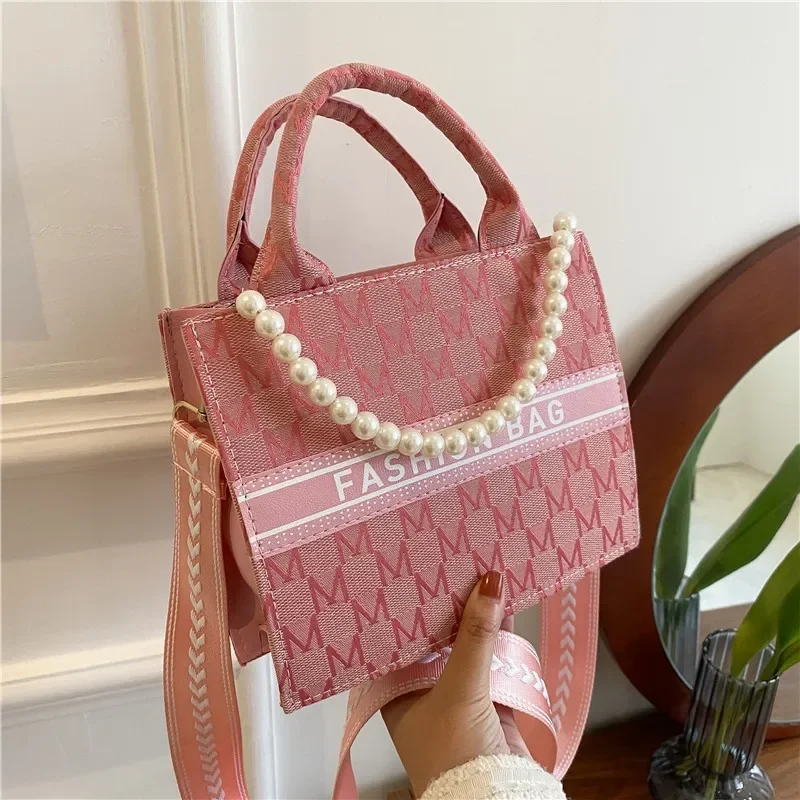 Women\'s Square Pearl Chain Bag Large-capacity Tote Bag New Western Style Letter Printing  Shoulder Bag Trendy Messenger Bag