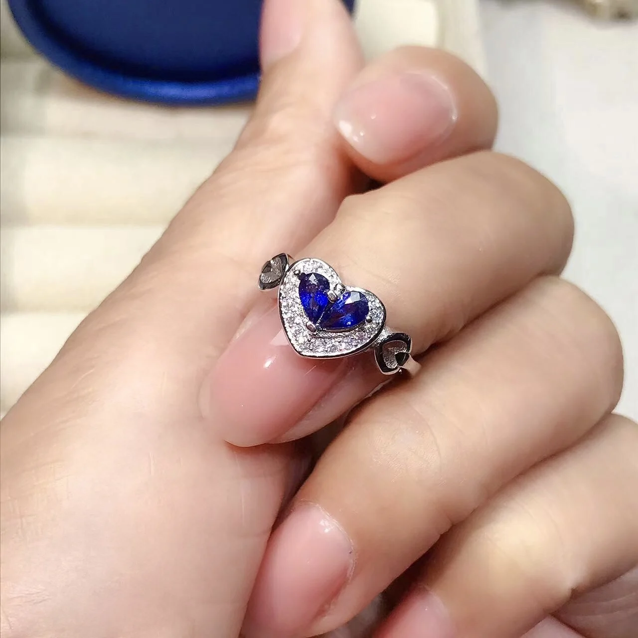 Romantic 925 Silver Heart Ring with Gold Plating3mm*5mm Total 0.3ct Natural Sapphire Ring Gift for Woman