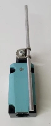 

Совершенно новый оригинальный концевой выключатель 3SE5112-0CH80 3SE5112-0CE01 3SE5112-0CC02 3SE5112-0CH01 3SE51120CH80 Быстрая доставка