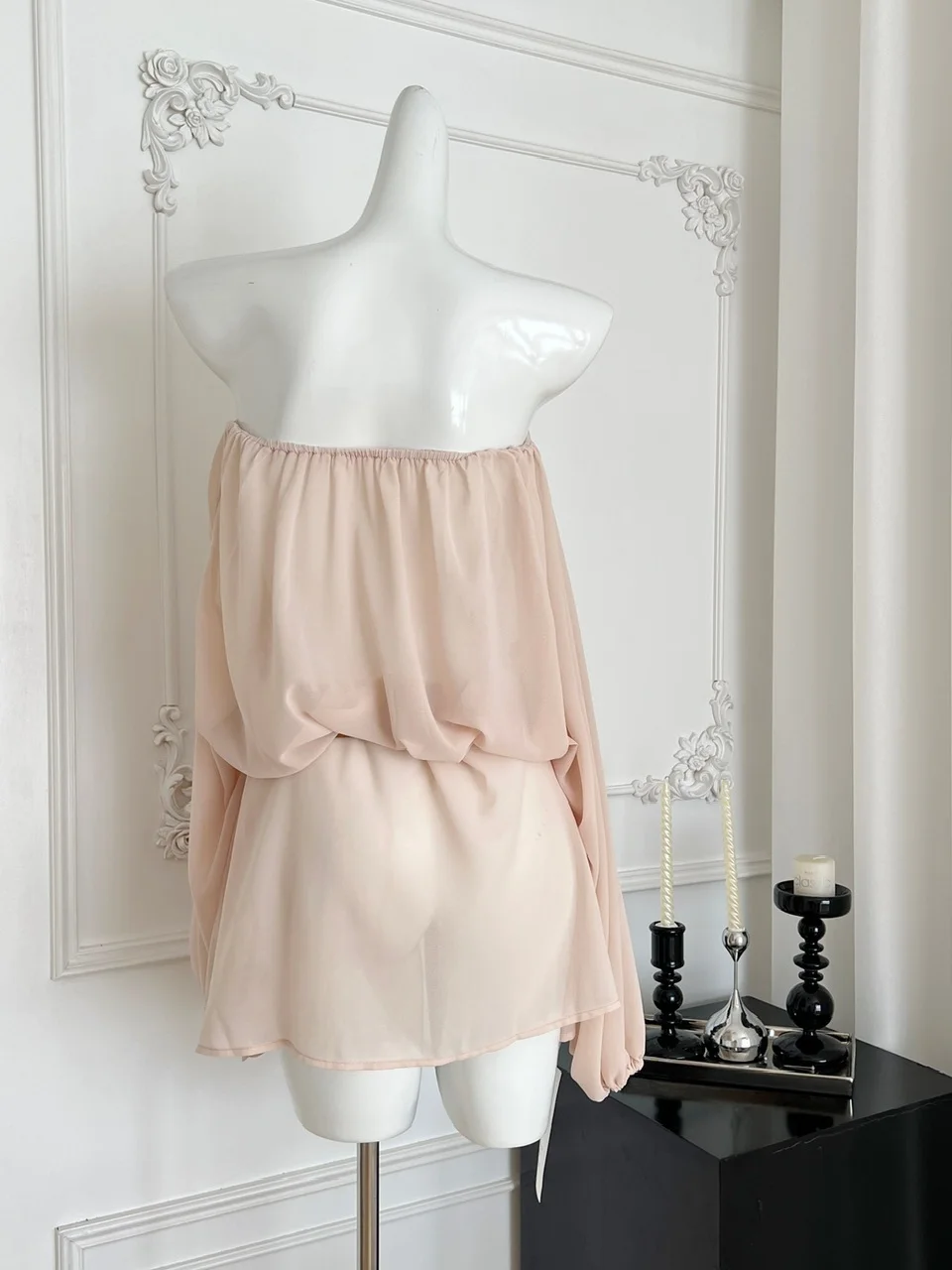 قميص فضفاض بأكمام طويلة بتصميم ثلاثي الأبعاد على شكل زهرة من Fairies Heavy Industry، مع ربطة عنق على الكتف وتصميم شيفون أنيق،...