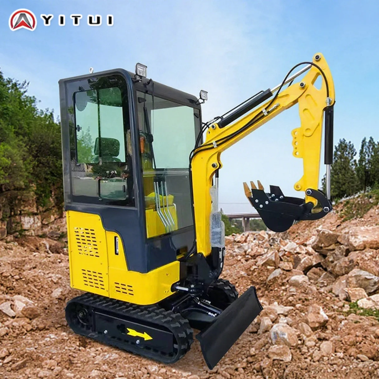 حفارة صغيرة صغيرة مخصصة 1.5 طن مع محرك كوبوتا CE EPA وEuro 5 متوافقة مع الأعمال المنزلية والبستان