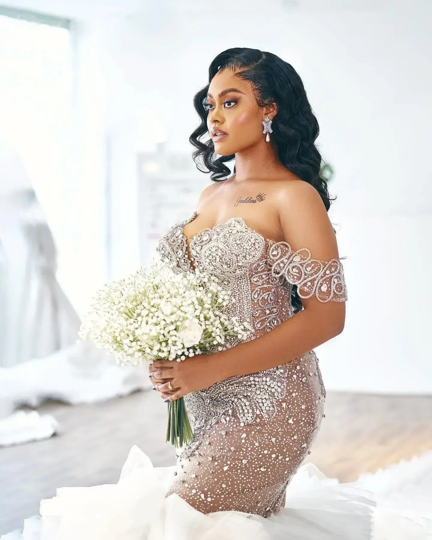 Customized Arabic Plus Size Luxurious Mermaid Wedding Dress Beaded Crystals Tulle Detachable Train Tiers Bridal Gowns Dress