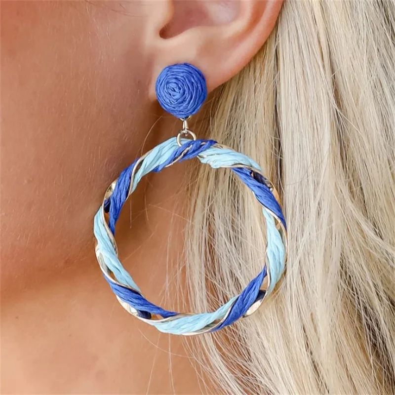 

Нишевый дизайн, темперамент, красочные серьги-капли из рафии с тканой оберткой, богемные круглые серьги-капли