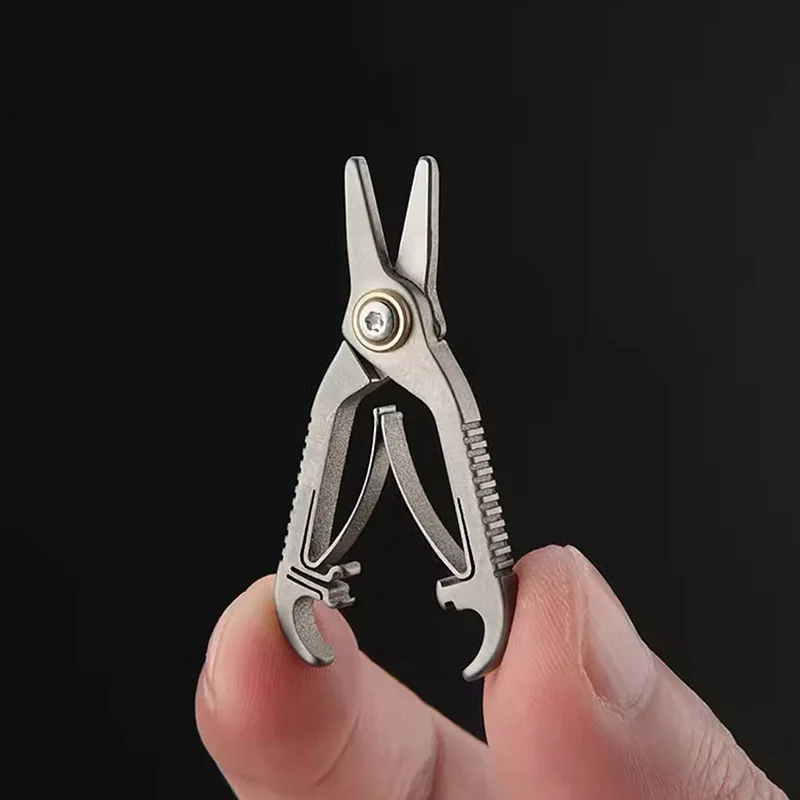 Titanium alloy TC4 Mini Scissors Nose hair prune Men\'s toy beard prune Portable scissors