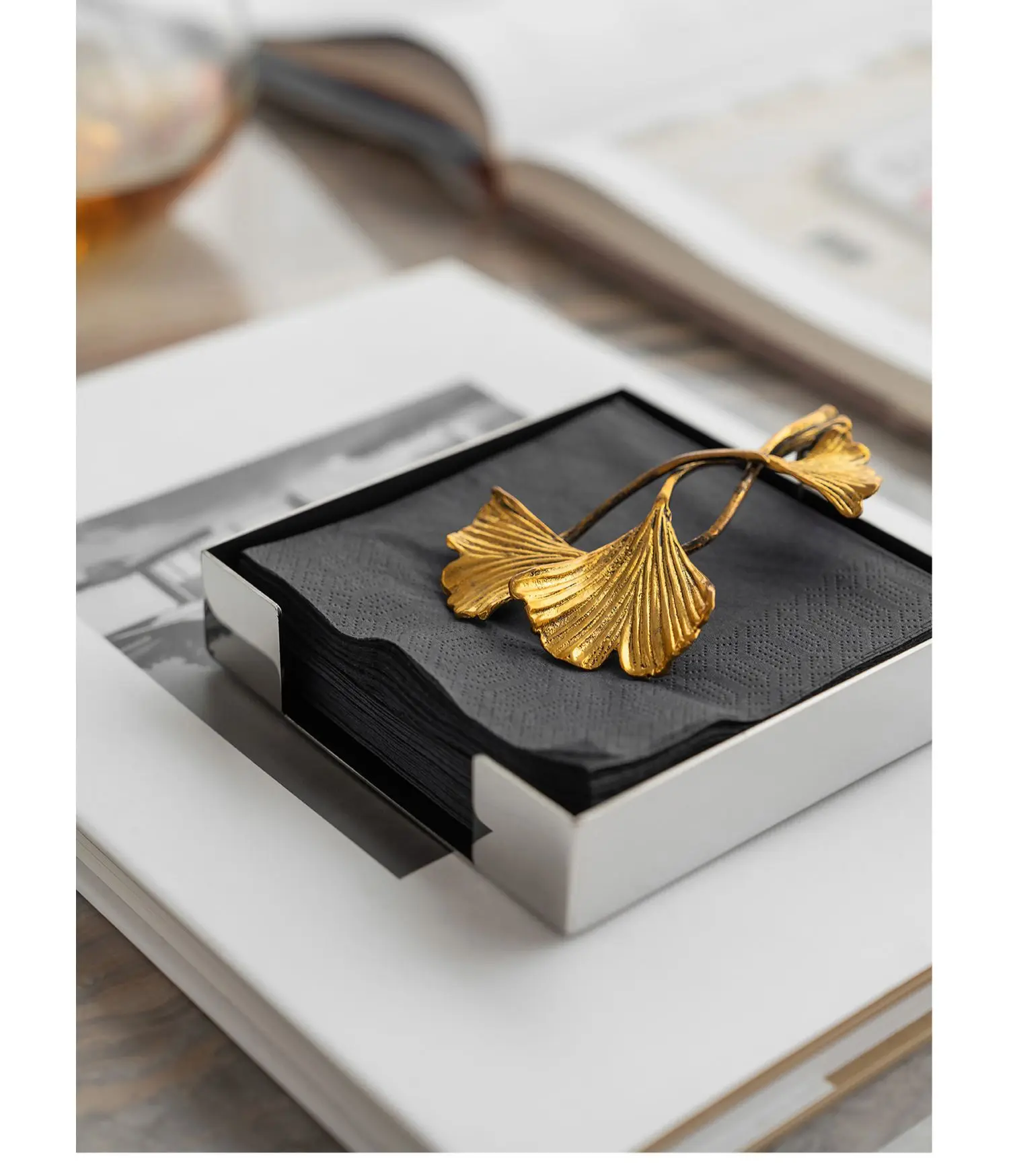 European Hotel Restaurant Calla Lily Dinner Ginkgo Biloba Napkin Box Commercial Napkin Storage Box Decorative Ornaments