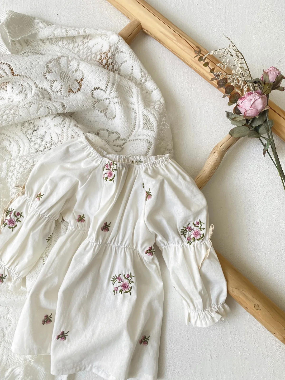 2024 Autumn New Baby Girl Lantern Sleeve Floral Dress Girls Flower Embroidery Princess Dress Cotton Infant Toddler Long Dress