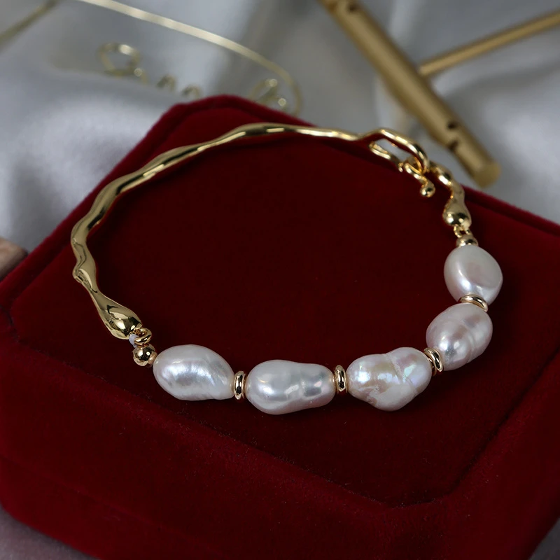 

Natural Baroque Freshwater Pearl Bracelet With 14K Gold-Filled Metal for Women Luxury Jewelry