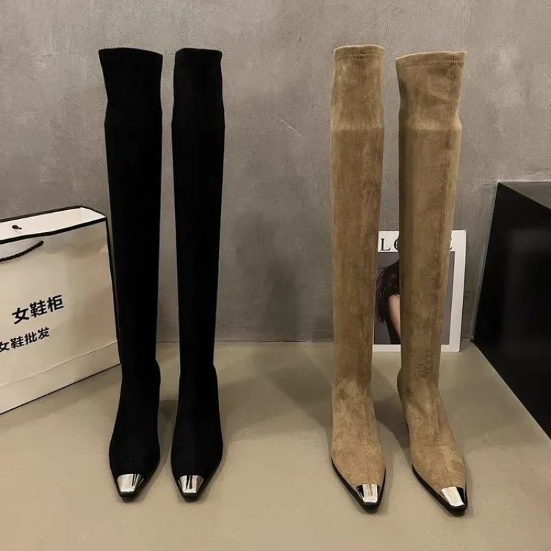 

2025 НОВЫЕ высококачественные теплые длинные женские сапоги на высоком каблуке, сексуальные замшевые зимние сапоги выше колена на каблуке, элегантные высокие сапоги