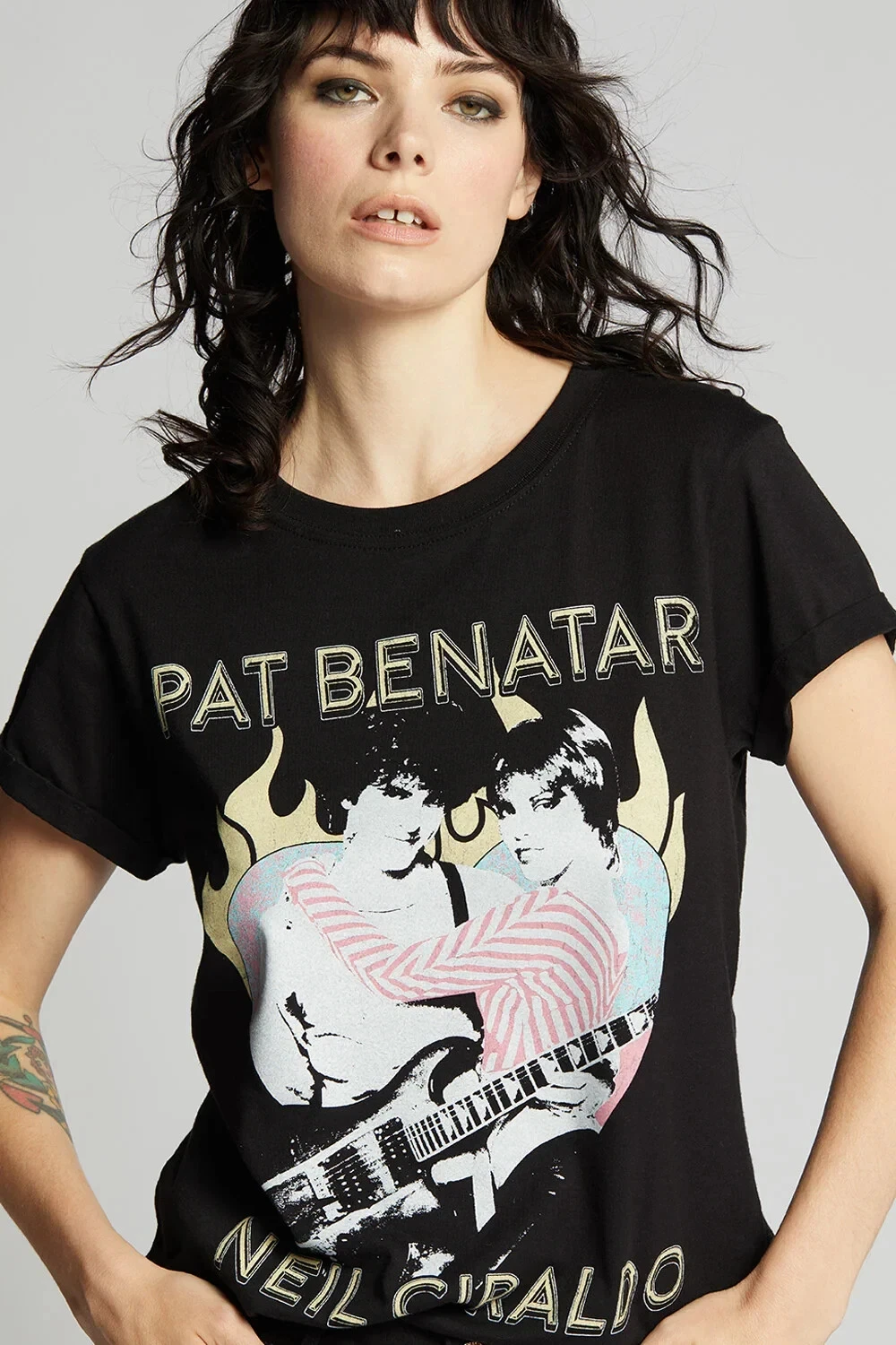 

Summer Remake Pat Benatar & Neil Giraldo Short Sleeve Black Color Classic Shirt European American Y2k Cotton Alphabet Pattern