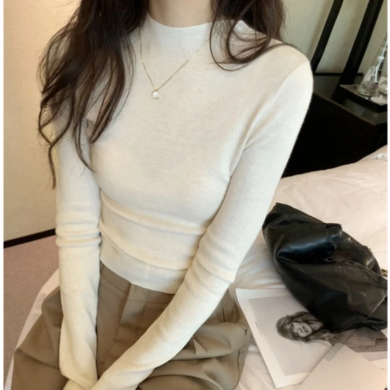 

2025 New Autumn Solid Knitwear Women's T-shirt Fashionable Long Sleeve O-neck Casual Korean Slim Bottom Knitted Tops Female