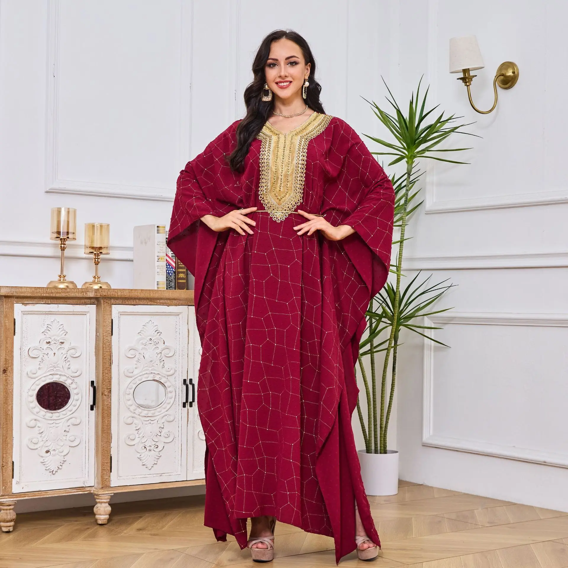 MT025 Muslim Women's Robe Embroidered Gold Bubble Bead Bat Sleeves Party Dress