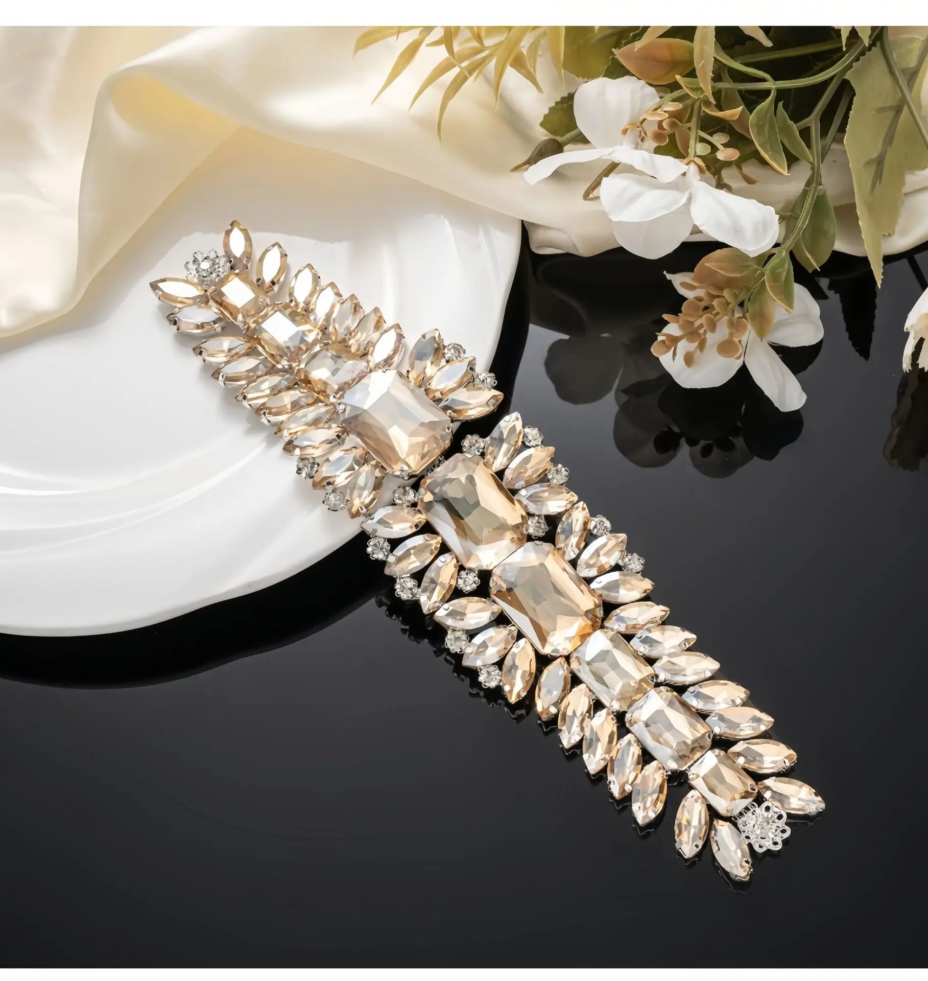 5 Stück Strass-Dekoration Kristall-Diamant-Accessoires DIY Handwerk Hochzeit Abendkleid Strass-Dekoration Nähzubehör – Detail 3