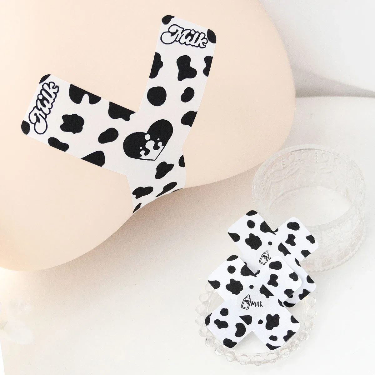 Wholesale Cartoon Milk Disposable Self Adhesive Breast Pasties Sexy Nipple Stickers Invisible Bra Nipple Cover Accessories Gift