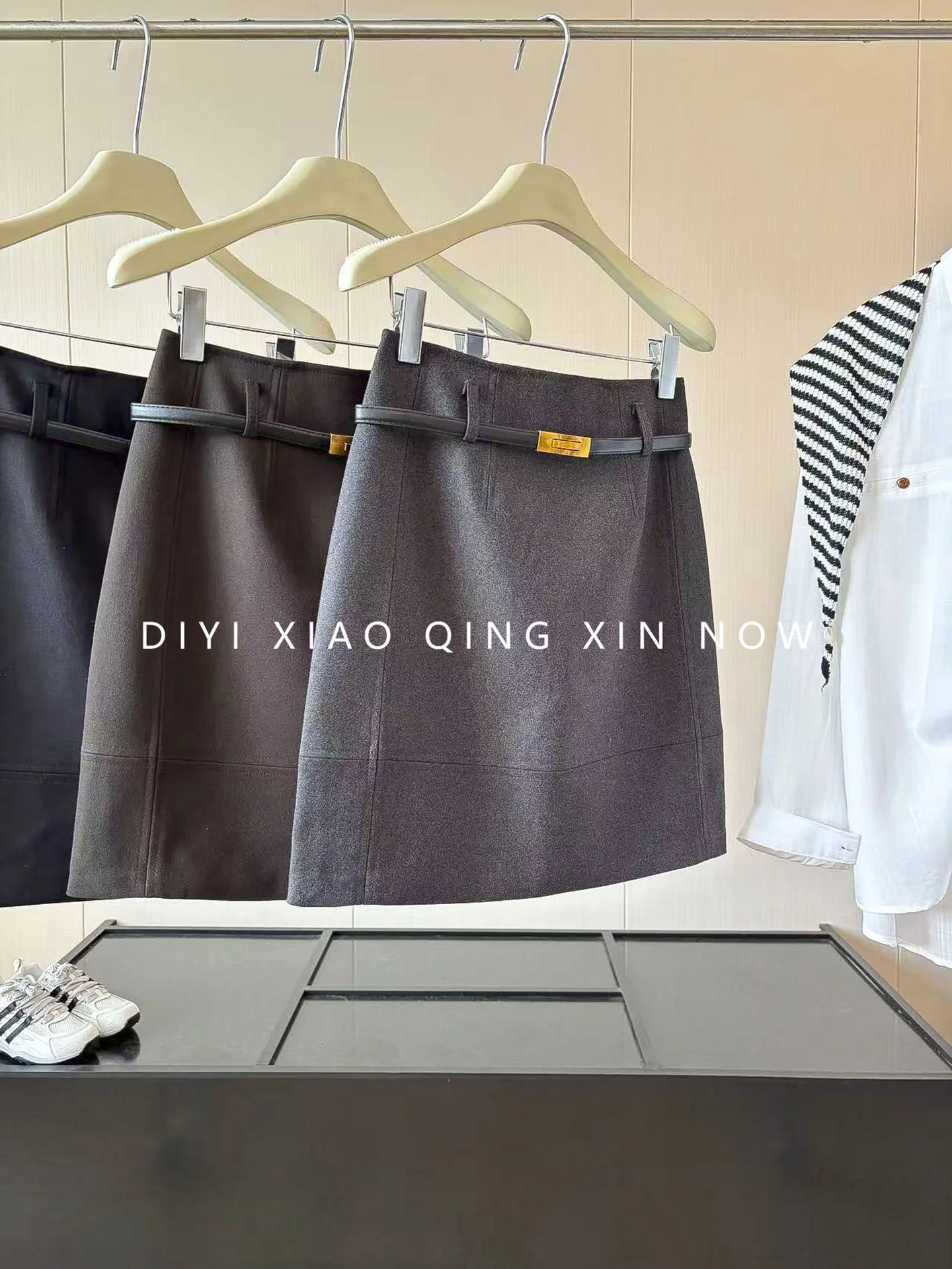 High Waist A-Line  Skirt Women's Autumn Fashion Slimming Black Belted Polyester Fiber Ladies' Premium Quality Skirt