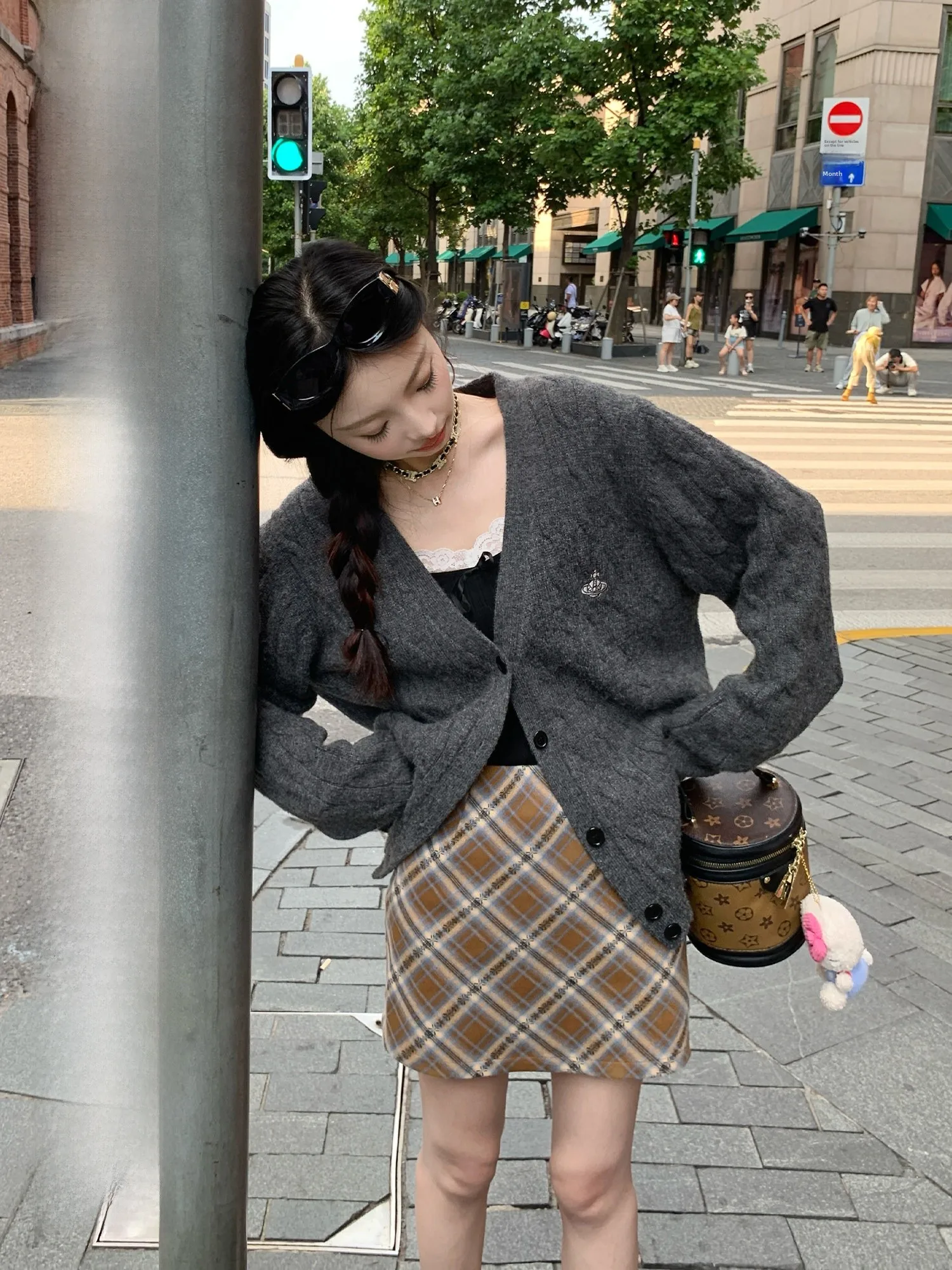 

Yuzuqi Autumnal Embroidered Loose Knitted Cardigan Women's Spring Autumn Sle Casual Outerwear Knitwear