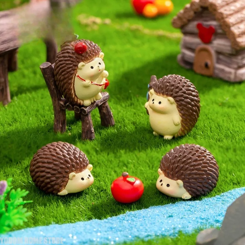 6Pcs Mini Hedgehogs Animal Figurines Dollhouse Micro Landscape Car Interior Table Decor Miniature Models Small Ornaments Crafts