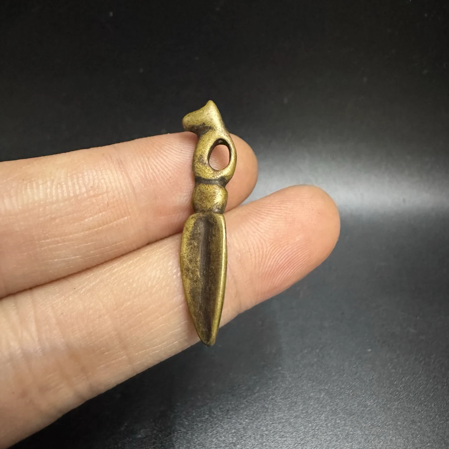 Exquisite Brass Horse-Head Vajra Pendant - Elegant Home Decor Sculpture, Necklace Keychain Accessory