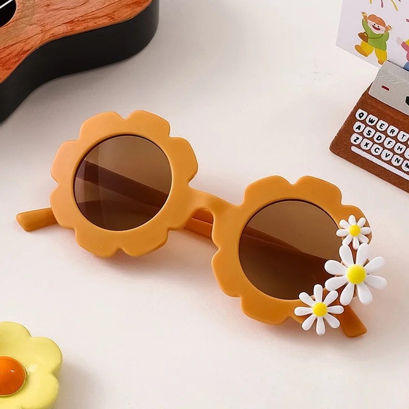 New Children Sunflower Sunglasses Kids Cute Round Frame Daisy Flowers Uv400 Sun Shade Glasses For Girls Boys Beach Prop Glasses