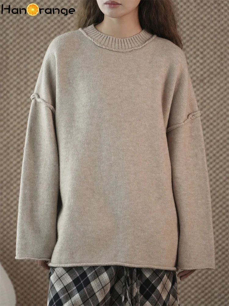 

HanOrange 2026 Winter Simple O-neck Slightly Frayed Knitted Sweater Women Silhouette Loose Top Black/Apricot/Light Coffee