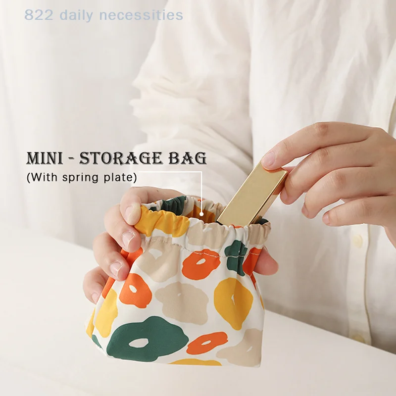Women's Sanitary Napkin Storage Bag Cotton Tampon Pouch with Credit Card Holder Cosmetic Organizer Coin Purse for On-the-Go Hygi