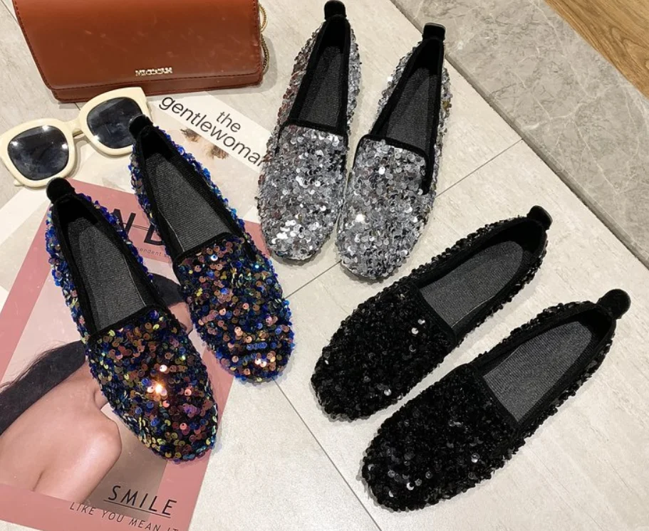 Women Flat Glitter Sneakers Casual Female Slip-On Bling Platform Comfortable Plus Size Loafer Shoes km87