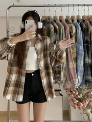 Camisa a cuadros para mujer, Top de manga larga de otoño, blusa Vintage a la moda con una botonadura, camisas holgadas a cuadros de estilo Preppy para mujer