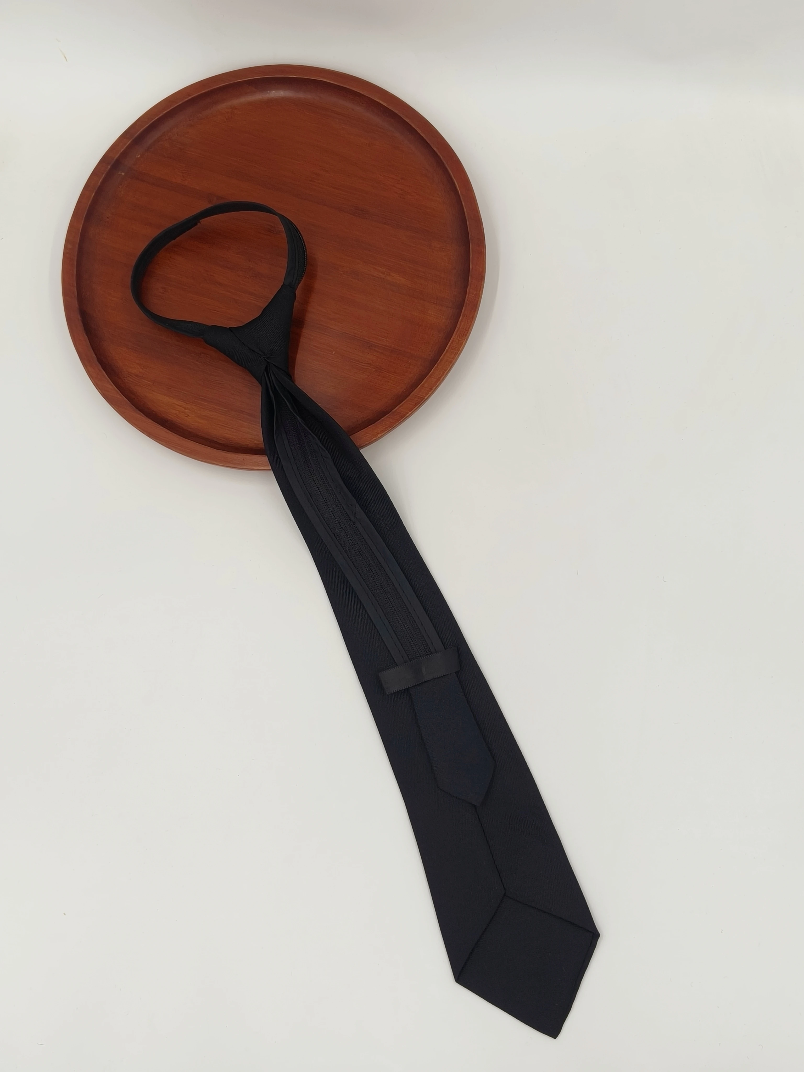 Classic Matte Black Solid Color Tie, No-Knot Adjustable, Versatile Item for Student Uniforms and Business Attire