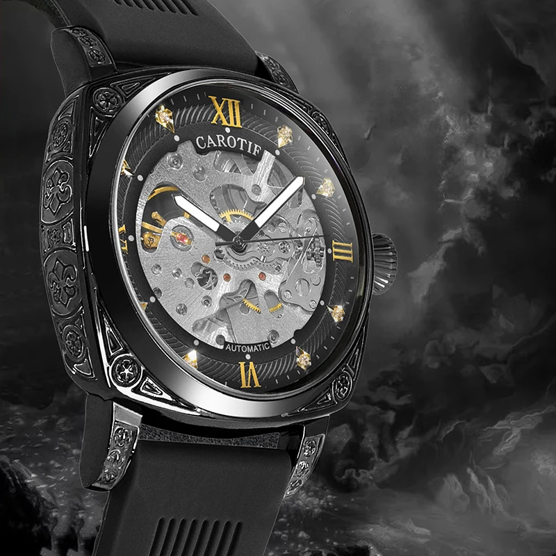 Un orologio meccanico automatico cavo da uomo con nastro nero retrò in rilievo dal design di nicchia di fascia alta, stile business