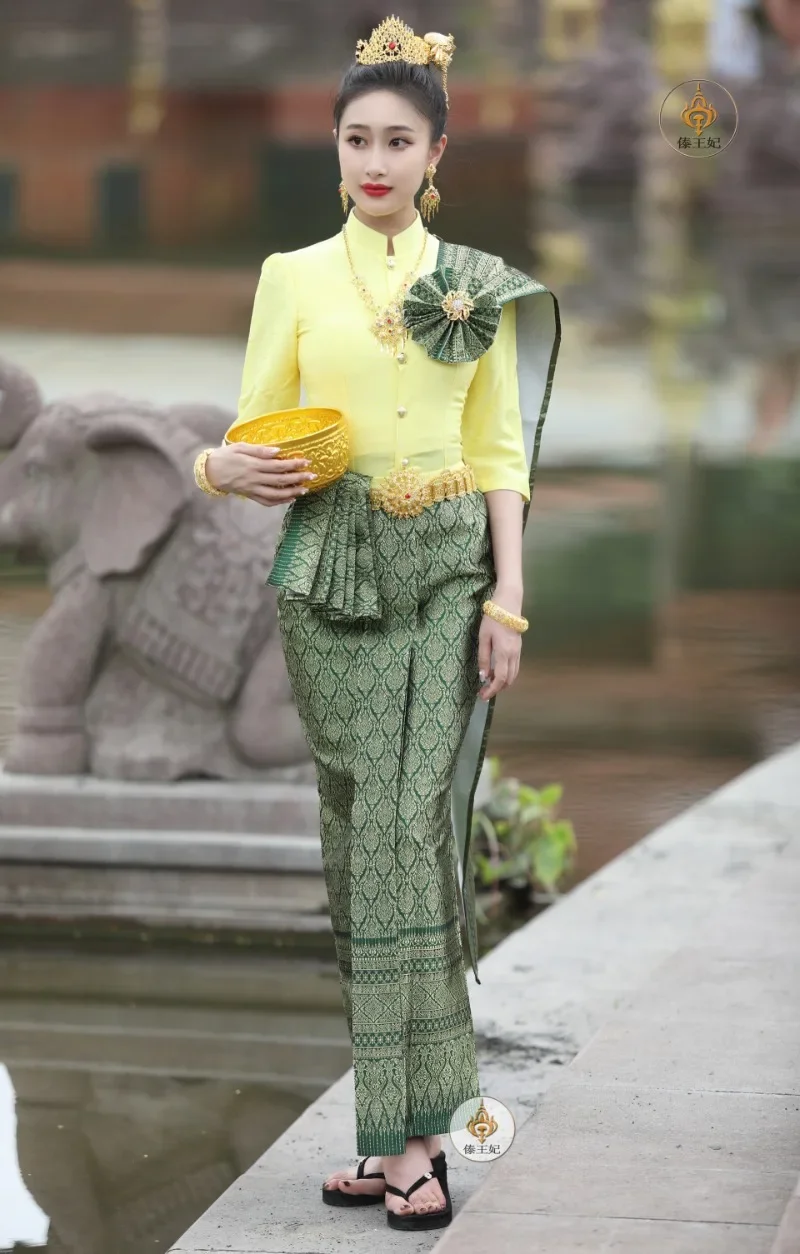 Thailand Outfit for Women Thai Traditional Clothing Tops Blouse Tube Skirt Southeast Asian Clothes Dai Dress Wedding Dress