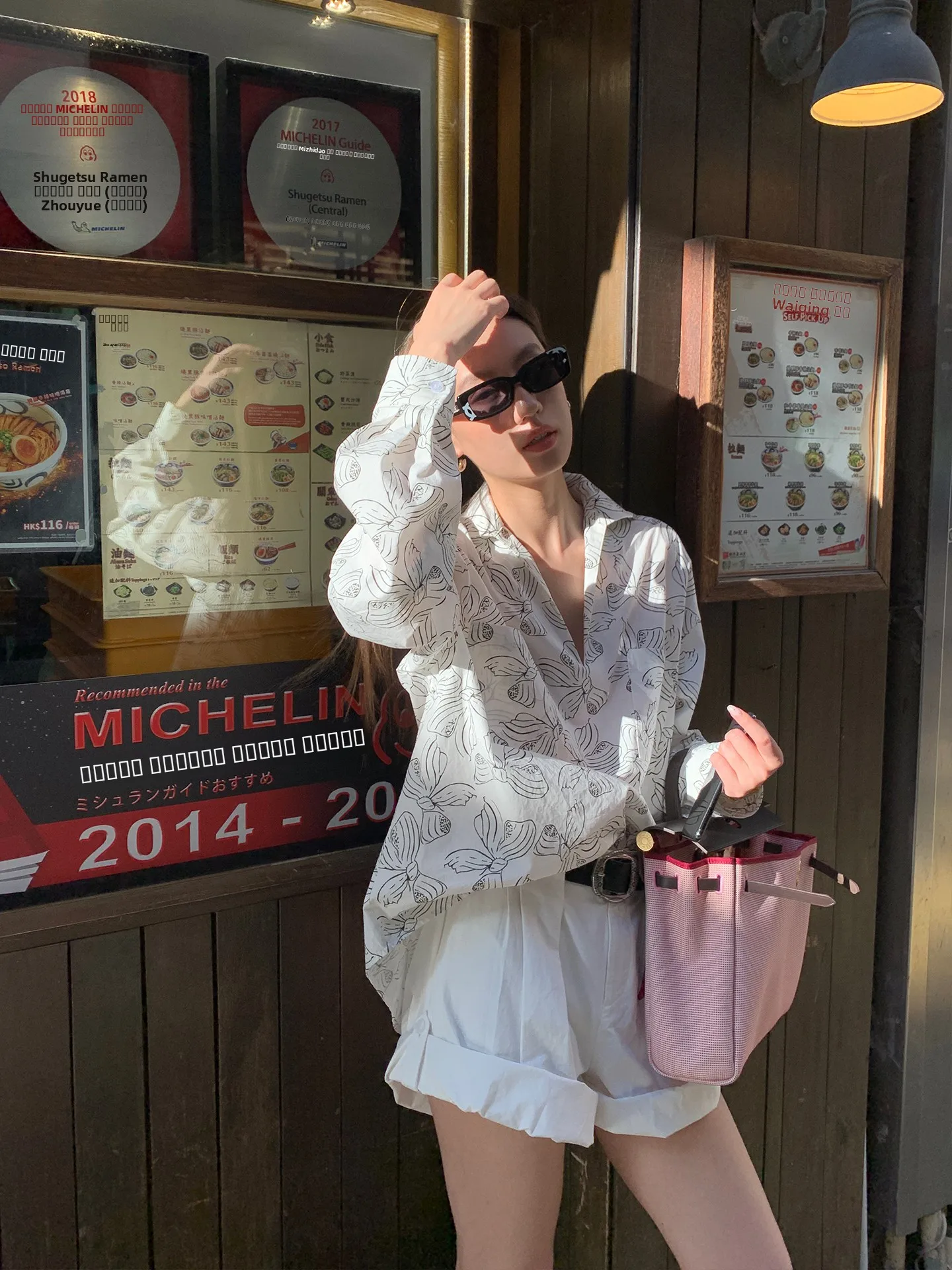 

Официальная женская рубашка Gakee с принтом, тонкая, с V-образным вырезом, модная, для повседневной носки, из хлопка, с длинными рукавами, свободного кроя, стандартной длины.