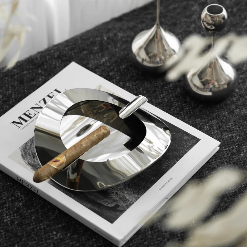 Modern Light Luxury Stainless Steel Advanced Feeling Ashtray Anti Fly Ash Home, Living Room, Office Decoration