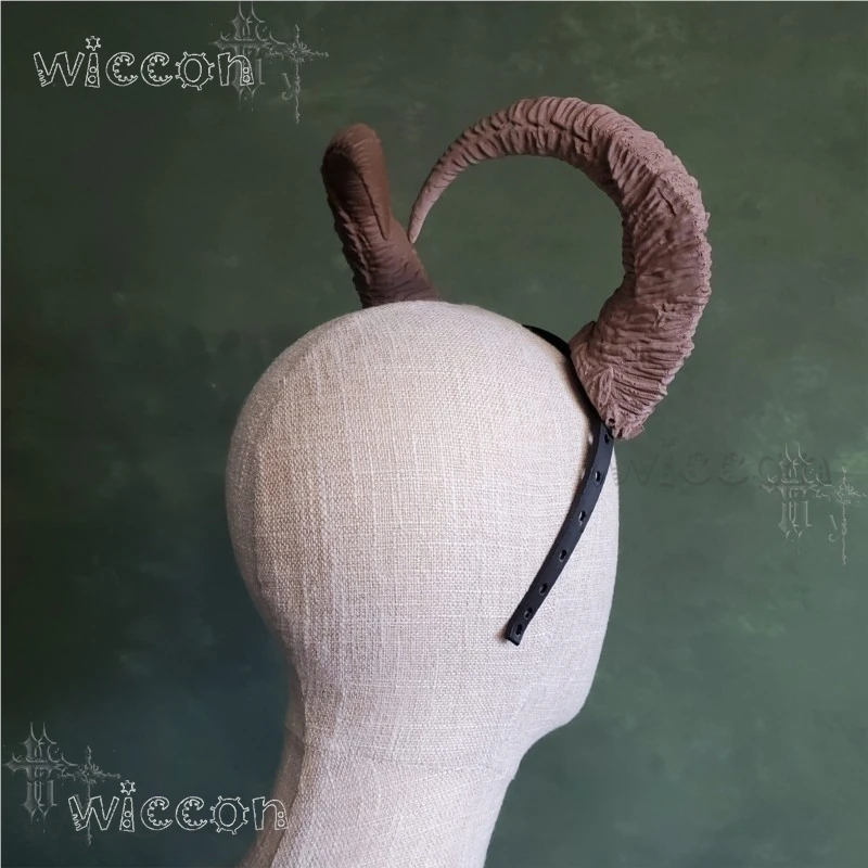

Heart Shaped Ram Horn Cosplay Headband - Brown Textured Demon Goat Horn Headwear, Gothic DND Halloween Anime Roleplay
