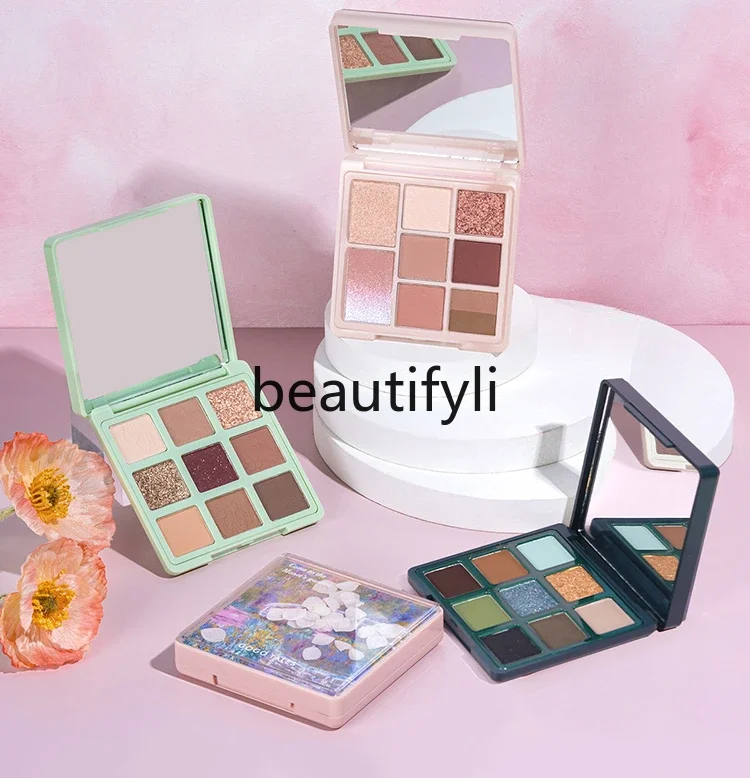 

Secret Garden Petal Eyeshadow Disc Summer Milk Tea Earth Color Matte Pearlescent Sequins