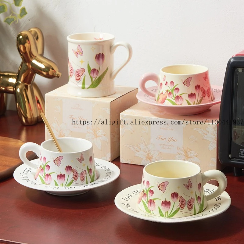 

Кружка Бабочка Тюльпан Кофейная чашка Блюдце Кружка Керамический стакан Сувенир