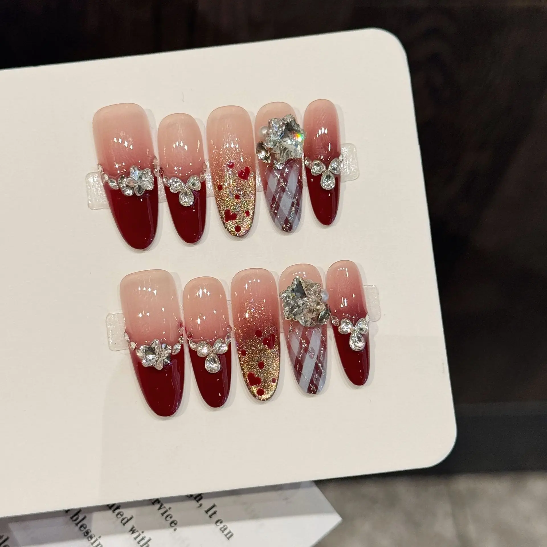 10pcs Handmade Press On Nails Wine-red French Style New Year Wearable Fake Nails Love Heart Stacking Diamond Designs False Nail